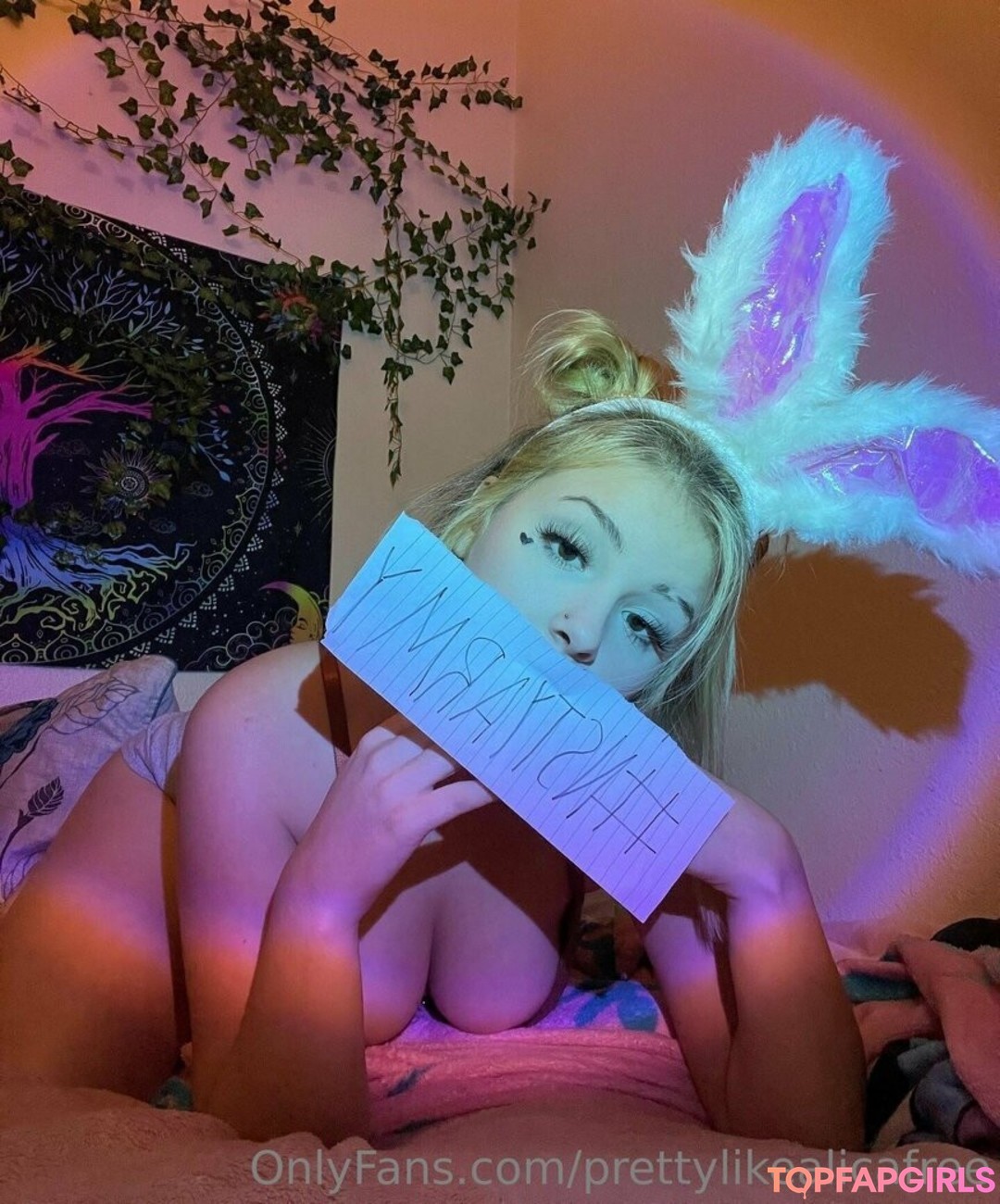 Photo nue de fuite OnlyFans de Aliisnowwflake #42 Photo nue de fuite OnlyFans de Aliisnowwflake #42
