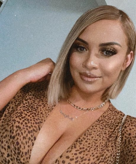 Photo nue de fuite OnlyFans de Karina Atavenitia