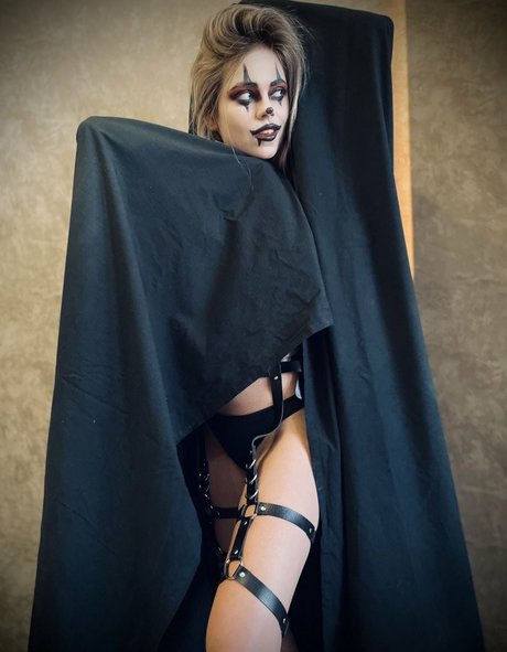 Velvet_tat