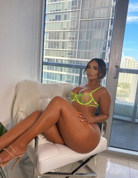Camila Bernal