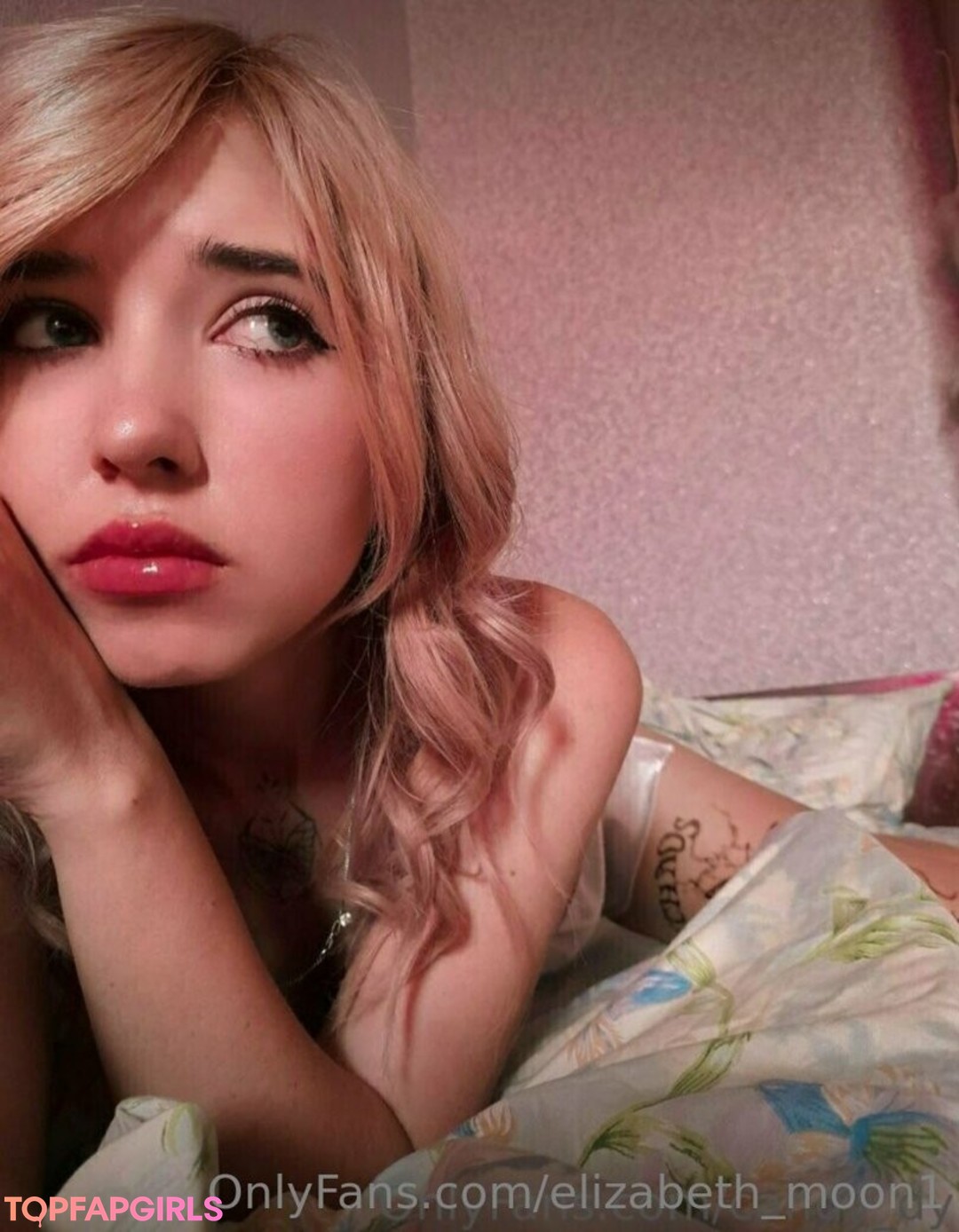 Photo nue de fuite OnlyFans de Elizabethmoon1 #594 Photo nue de fuite OnlyFans de Elizabethmoon1 #594