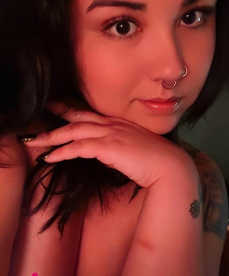 Suki Jade