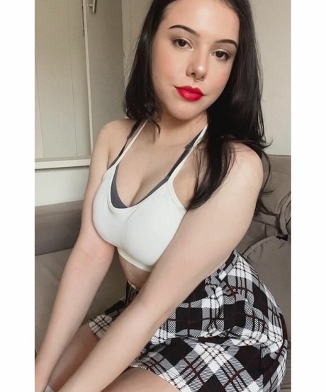 Photo nue de fuite OnlyFans de Emilyisredcoat