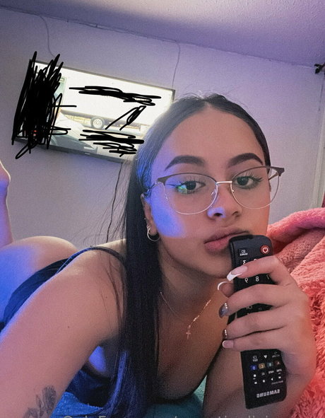 Photo nue de fuite OnlyFans de Sweetiealiciaperez