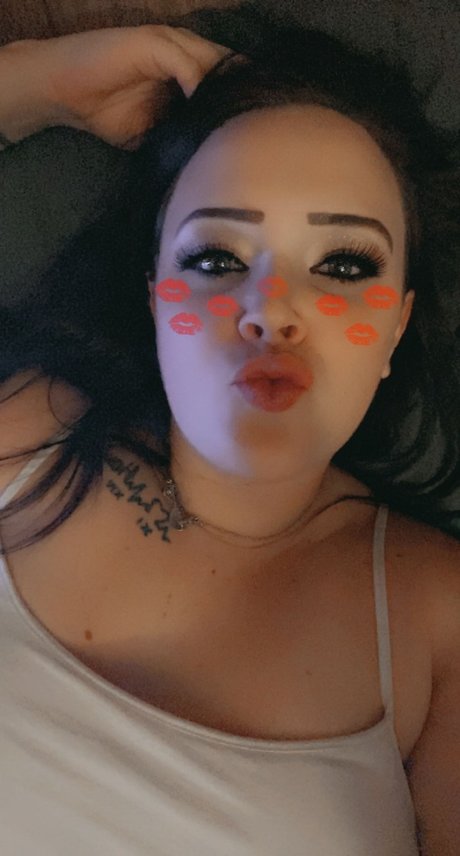 Photo nue de fuite OnlyFans de Miaaaaahhh