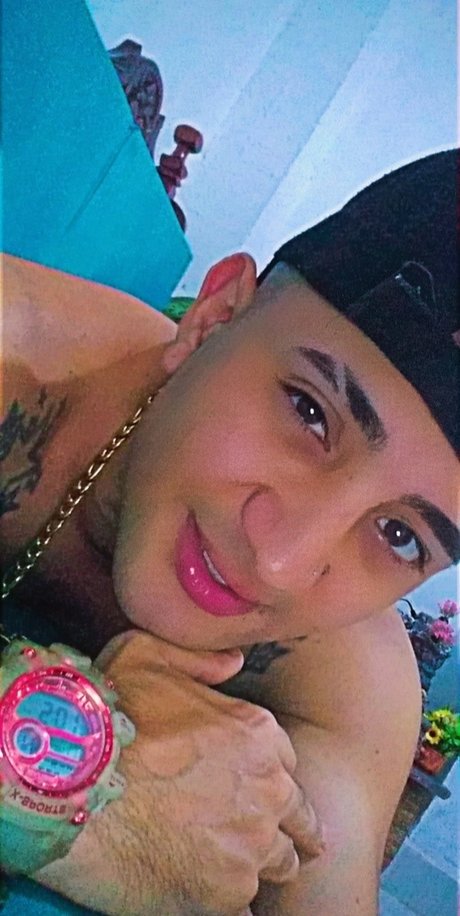 Photo nue de fuite OnlyFans de Alexis98