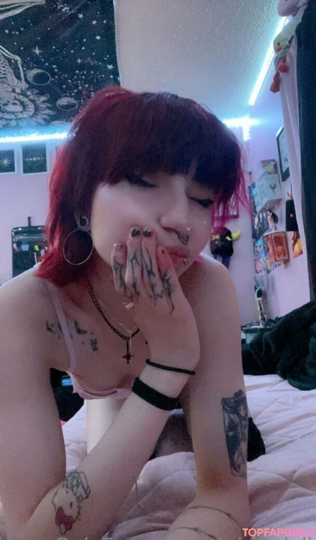 Photo nue de fuite OnlyFans de Ittybittyloli #22 Photo nue de fuite OnlyFans de Ittybittyloli #22