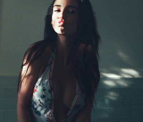 Photo nue de fuite OnlyFans de Jessica Lowndes