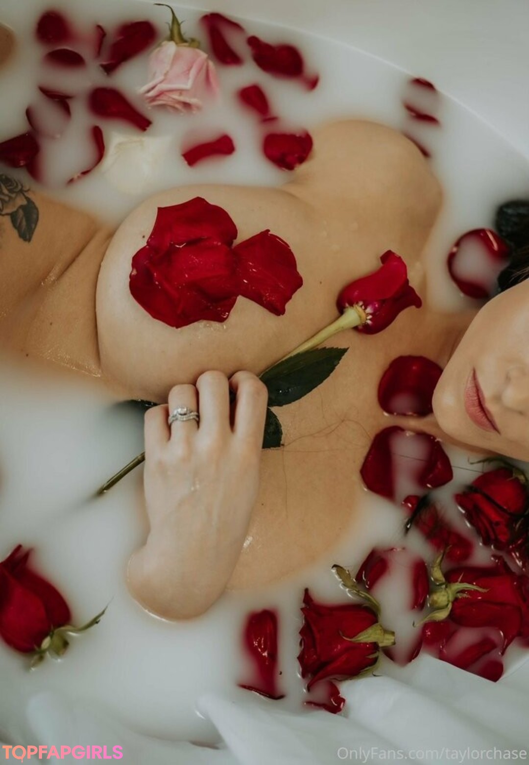 Photo nue de fuite OnlyFans de Ryliefitfree #23 Photo nue de fuite OnlyFans de Ryliefitfree #23