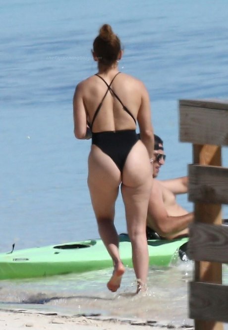 Jennifer Lopez