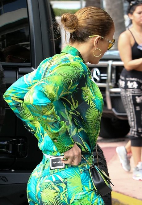Jennifer Lopez