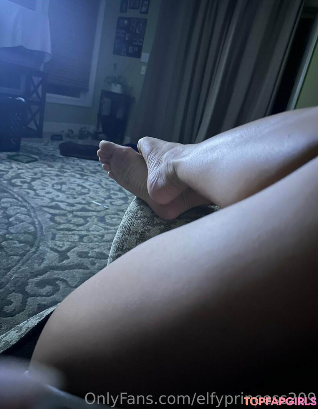Photo nue de fuite OnlyFans de Elfyprincess209 #13 Photo nue de fuite OnlyFans de Elfyprincess209 #13