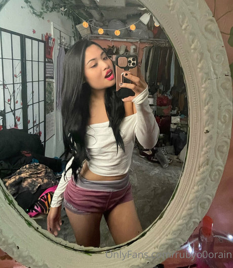Photo nue de fuite OnlyFans de Rubyo0orain