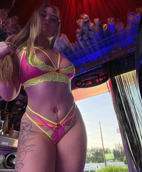 Bootylicious_barista