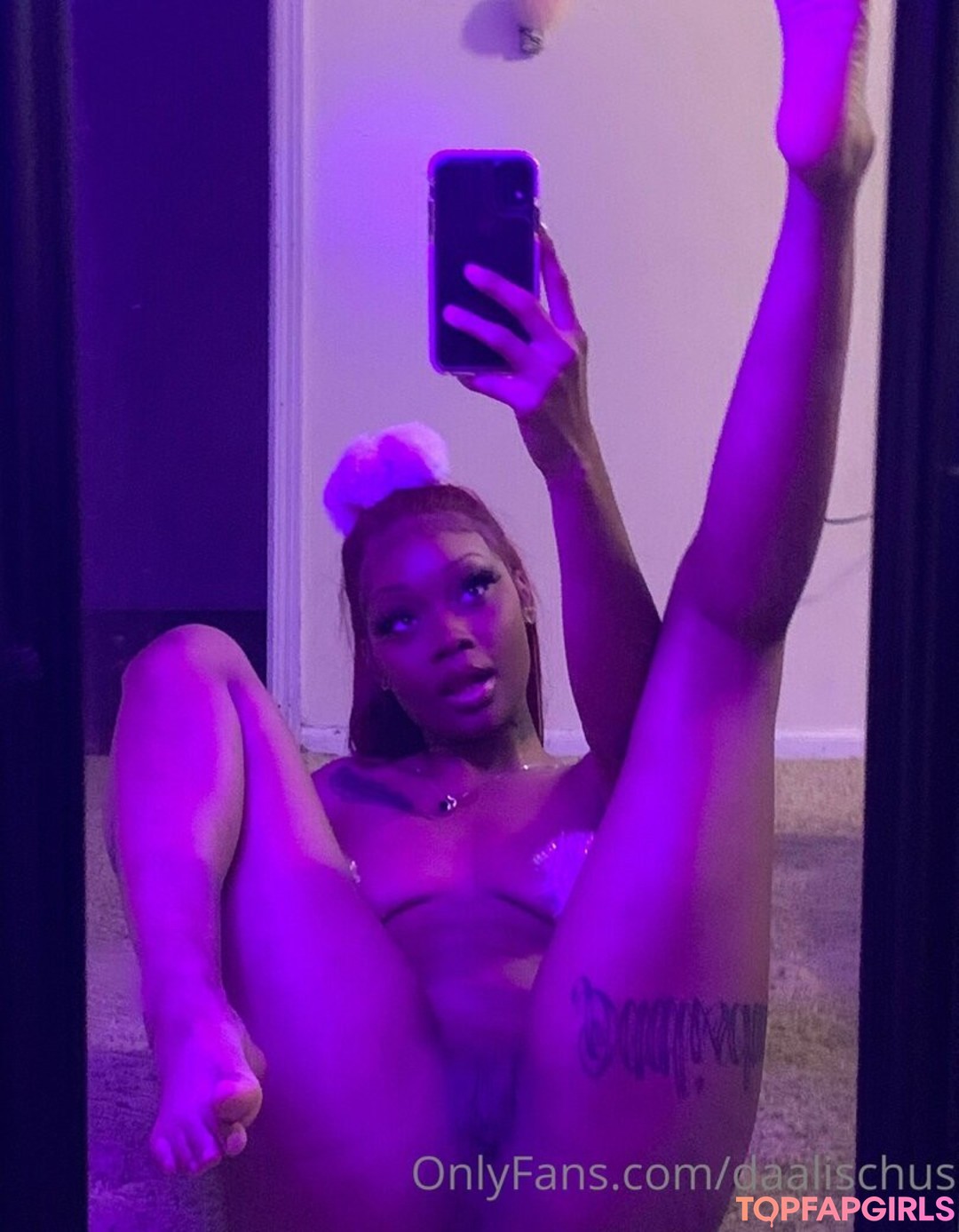 Photo nue de fuite OnlyFans de Daalischusrose #26 Photo nue de fuite OnlyFans de Daalischusrose #26