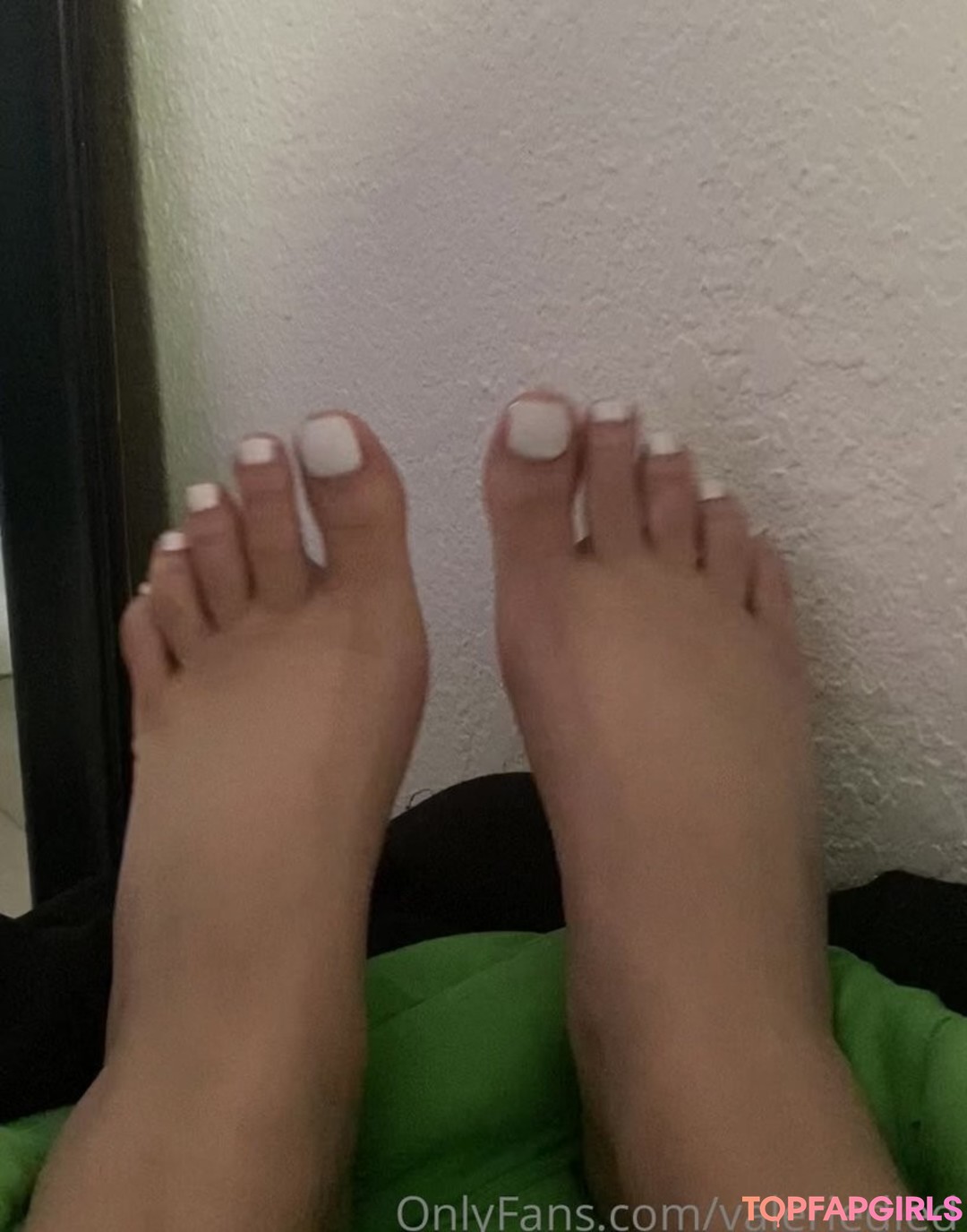 Photo nue de fuite OnlyFans de Valeriedied #54 Photo nue de fuite OnlyFans de Valeriedied #54