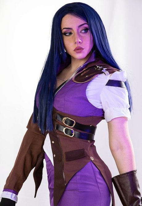 EzySummers Cosplay