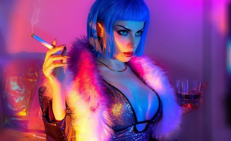 EzySummers Cosplay