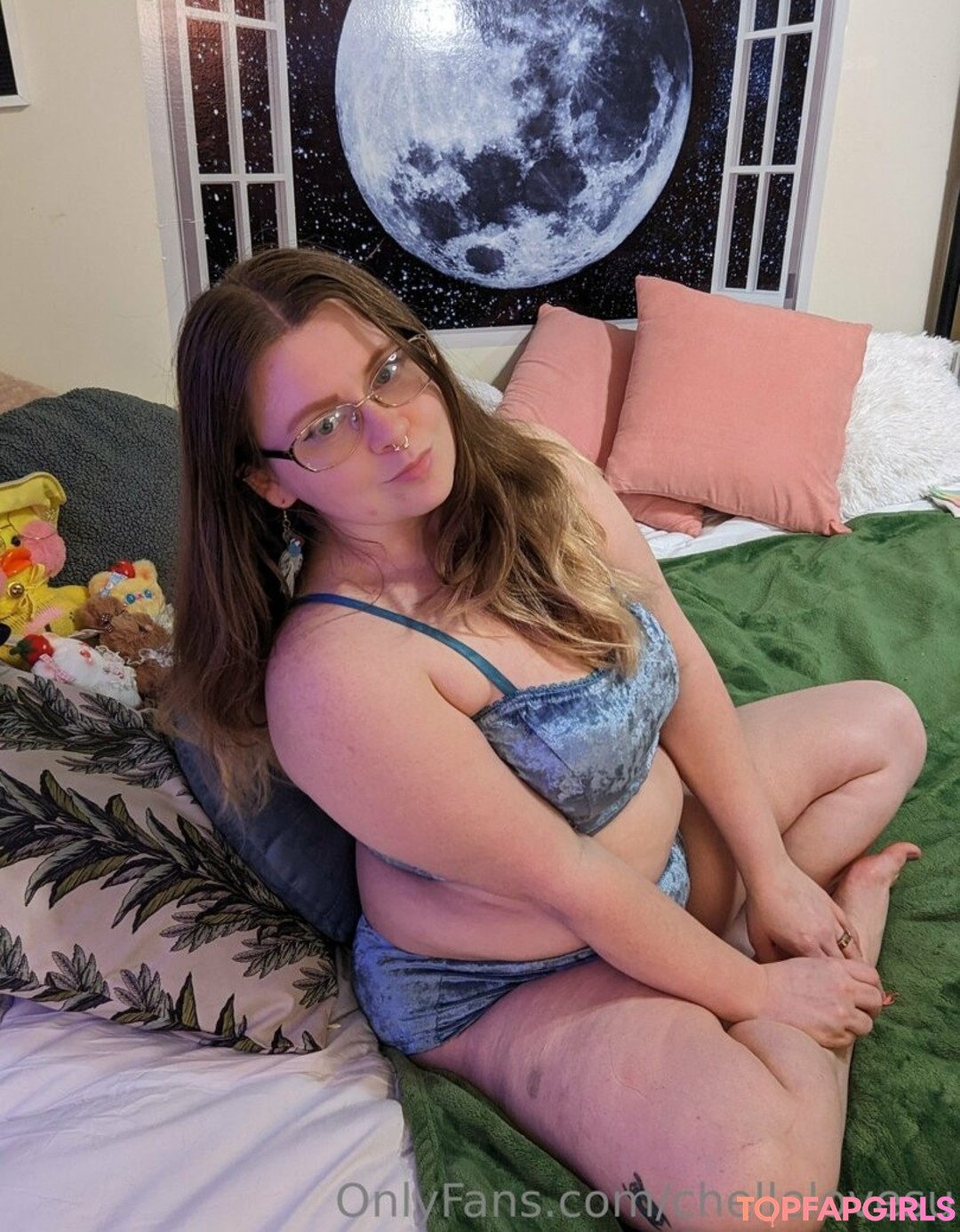 Photo nue de fuite OnlyFans de Chellelovesu #591 Photo nue de fuite OnlyFans de Chellelovesu #591