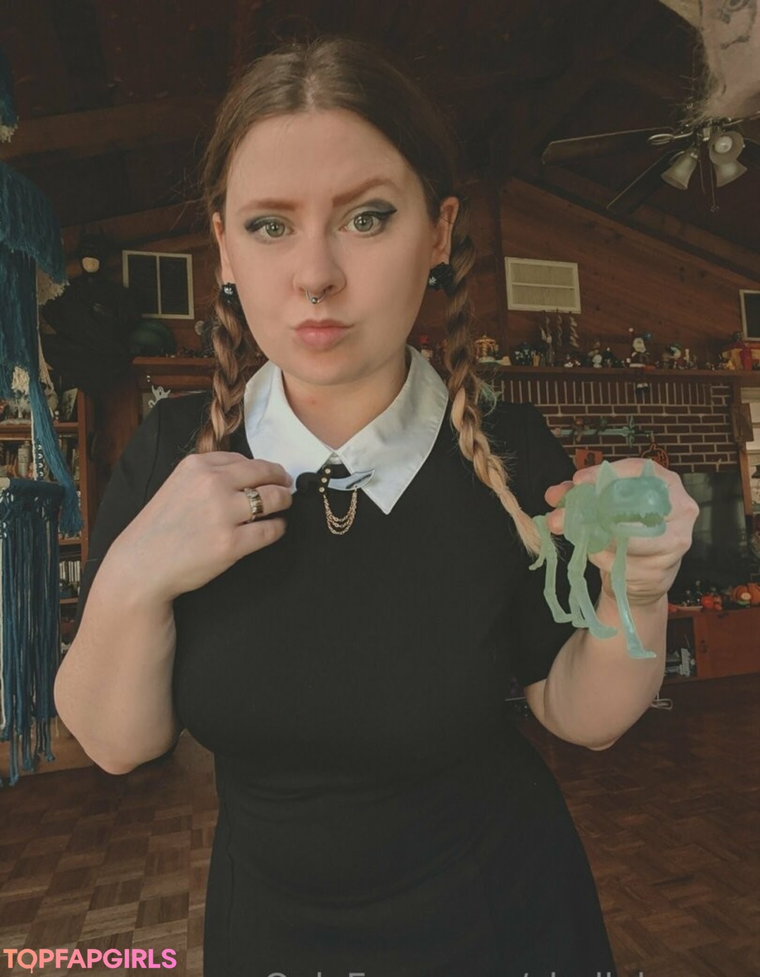 Photo nue de fuite OnlyFans de Chellelovesu #740 Photo nue de fuite OnlyFans de Chellelovesu #740