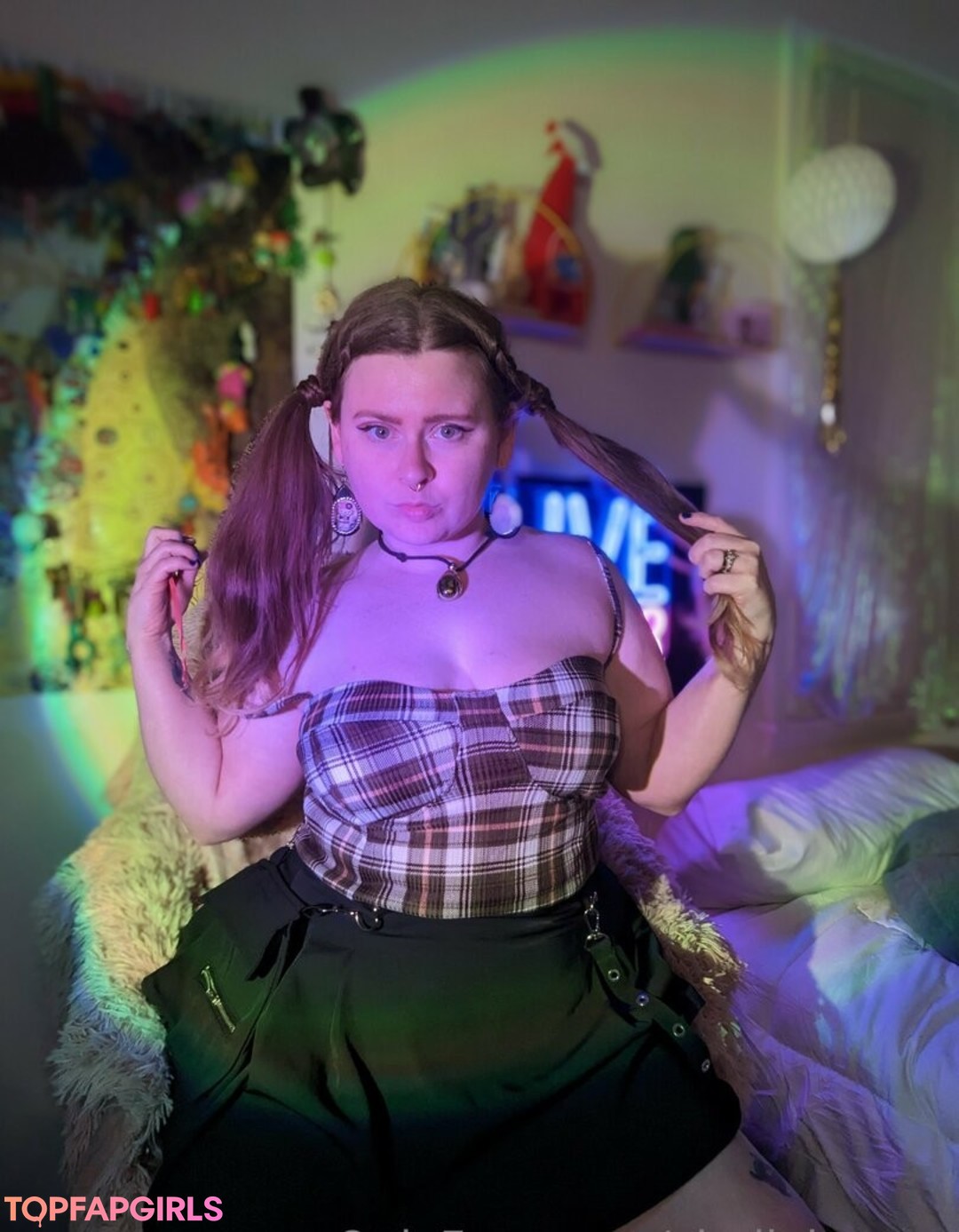 Photo nue de fuite OnlyFans de Chellelovesu #844 Photo nue de fuite OnlyFans de Chellelovesu #844