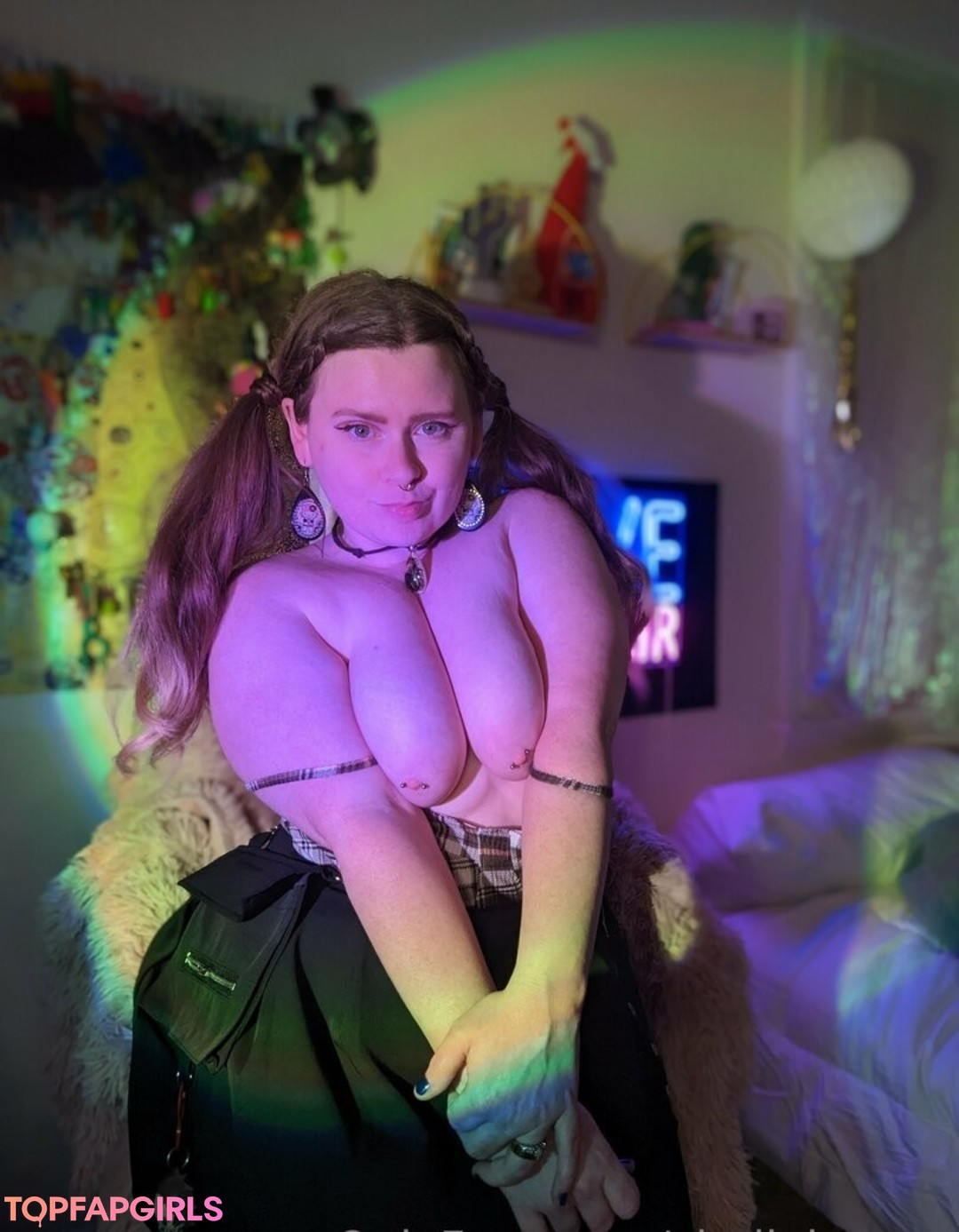 Photo nue de fuite OnlyFans de Chellelovesu #848 Photo nue de fuite OnlyFans de Chellelovesu #848