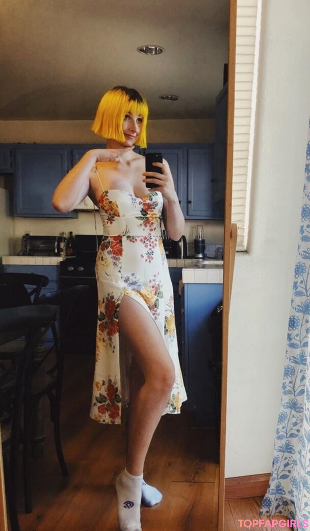 Photo nue de fuite OnlyFans de Tessa Violet #12 Photo nue de fuite OnlyFans de Tessa Violet #12