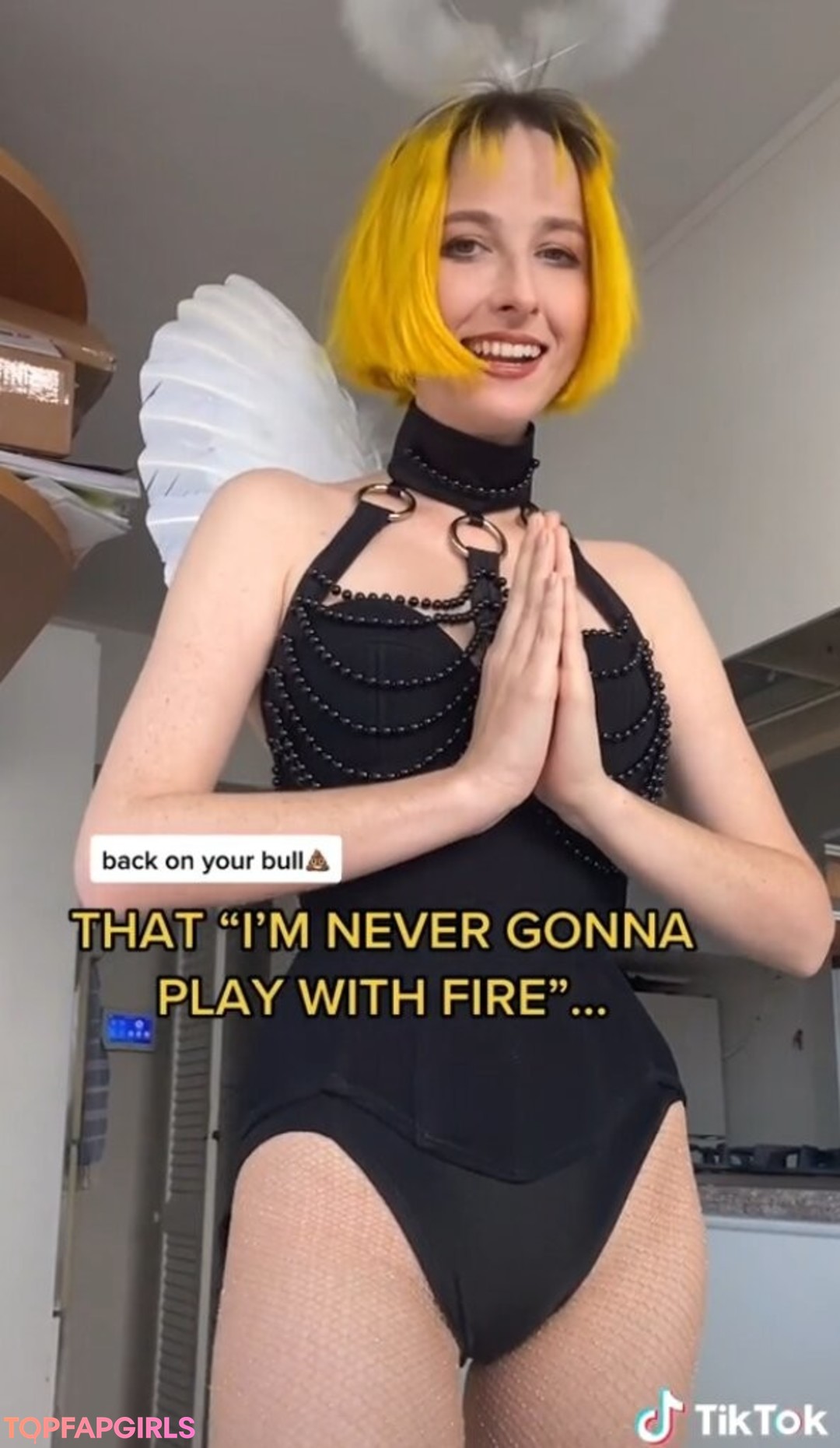 Photo nue de fuite OnlyFans de Tessa Violet #23 Photo nue de fuite OnlyFans de Tessa Violet #23