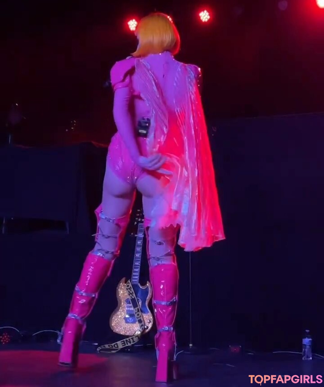Photo nue de fuite OnlyFans de Tessa Violet #39 Photo nue de fuite OnlyFans de Tessa Violet #39