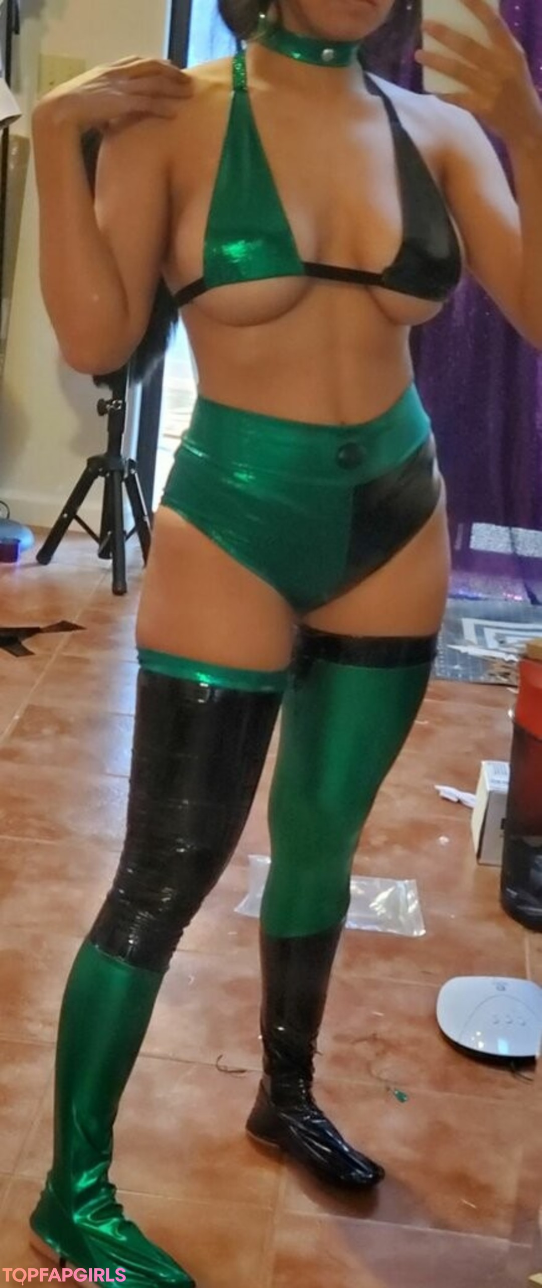 Photo nue de fuite OnlyFans de Khainsaw #283 Photo nue de fuite OnlyFans de Khainsaw #283