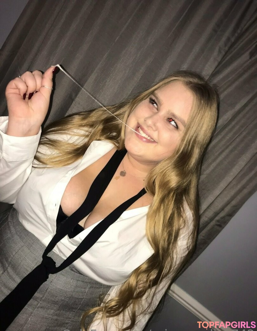 Photo nue de fuite OnlyFans de Princessolive742 #4 Photo nue de fuite OnlyFans de Princessolive742 #4