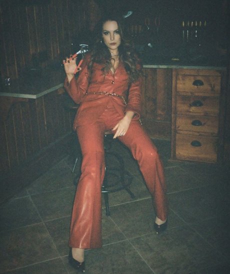 Elizabeth Gillies