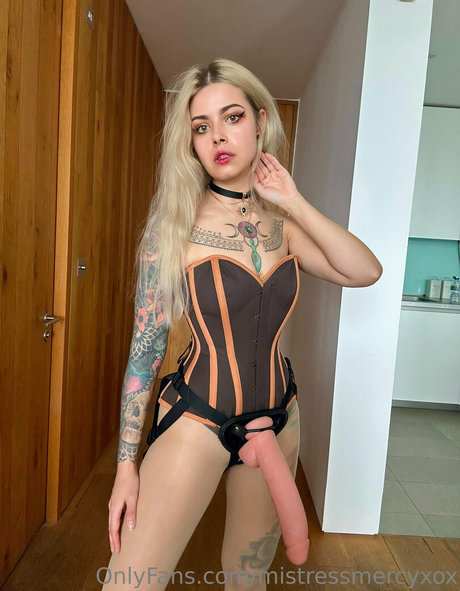 Mistressmercyxox