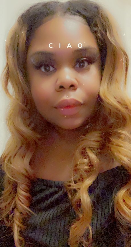 Photo nue de fuite OnlyFans de Meka