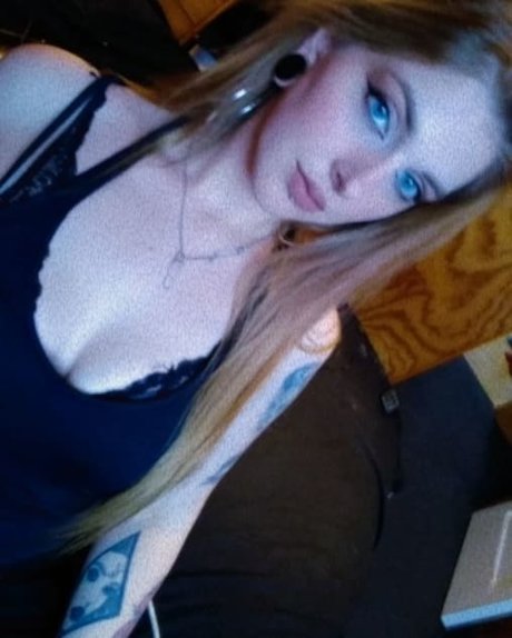 Photo nue de fuite OnlyFans de Memjay95