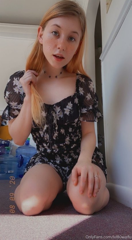 Photo nue de fuite OnlyFans de Lvl80waifu