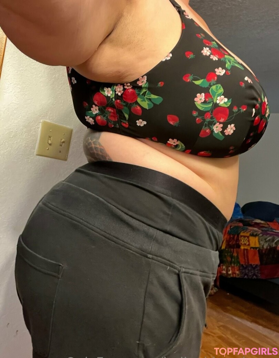 Photo nue de fuite OnlyFans de Bellaabbondanza #180 Photo nue de fuite OnlyFans de Bellaabbondanza #180