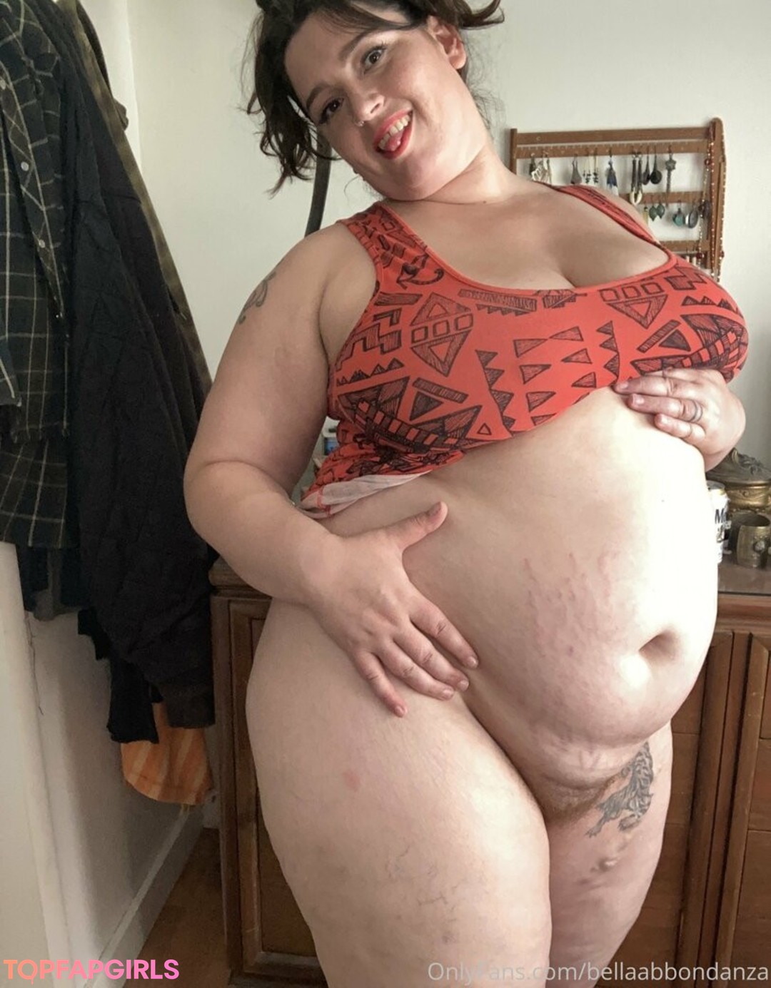 Photo nue de fuite OnlyFans de Bellaabbondanza #5 Photo nue de fuite OnlyFans de Bellaabbondanza #5