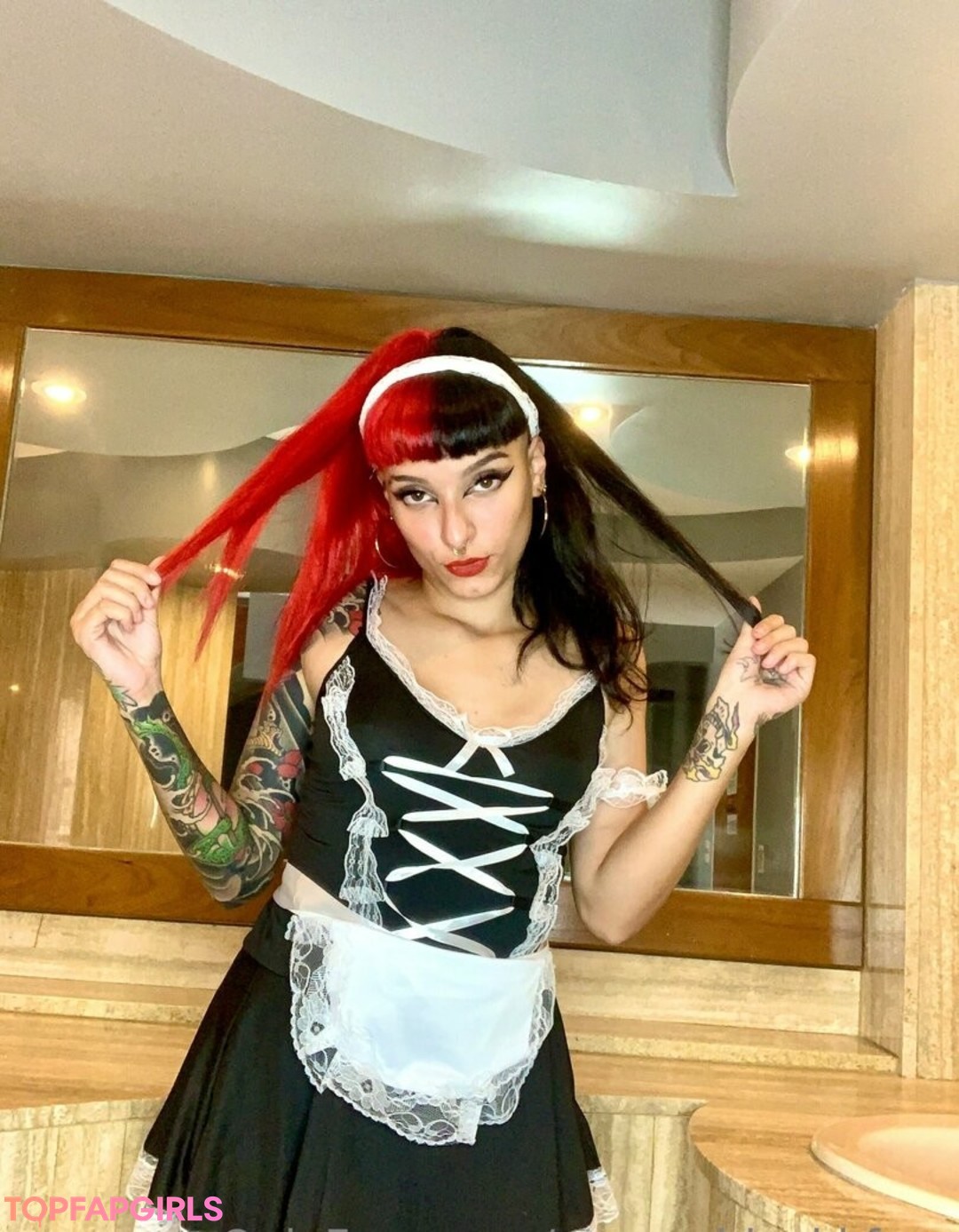 Photo nue de fuite OnlyFans de Emmablackkfree #27 Photo nue de fuite OnlyFans de Emmablackkfree #27