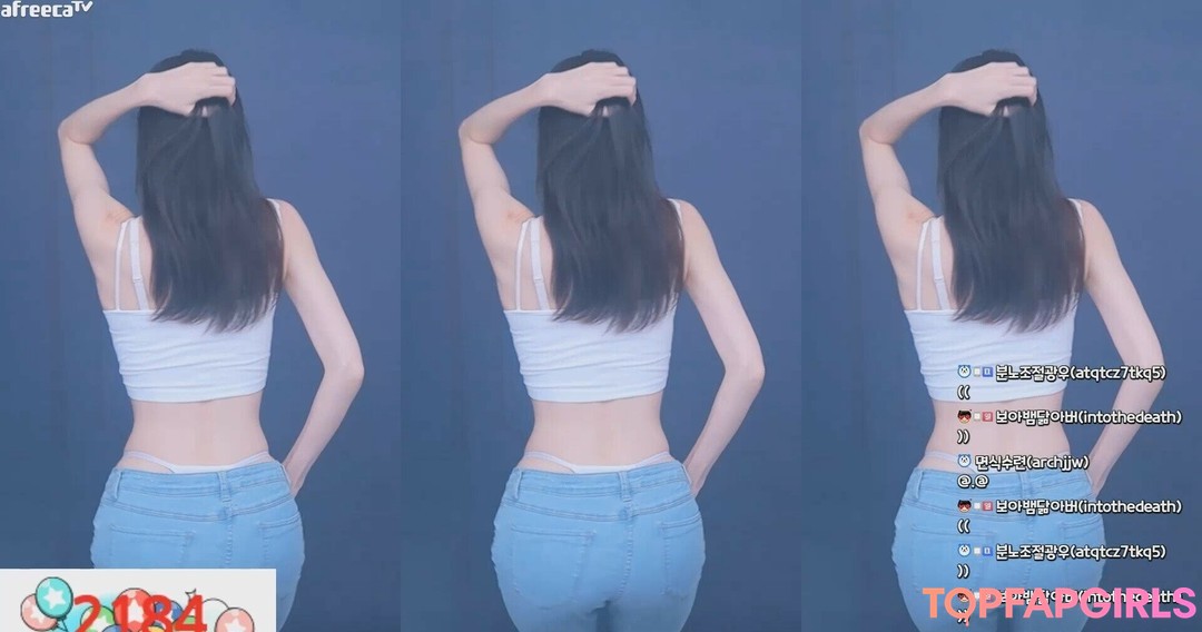 Photo nue de fuite OnlyFans de Evelyn #298 Photo nue de fuite OnlyFans de Evelyn #298