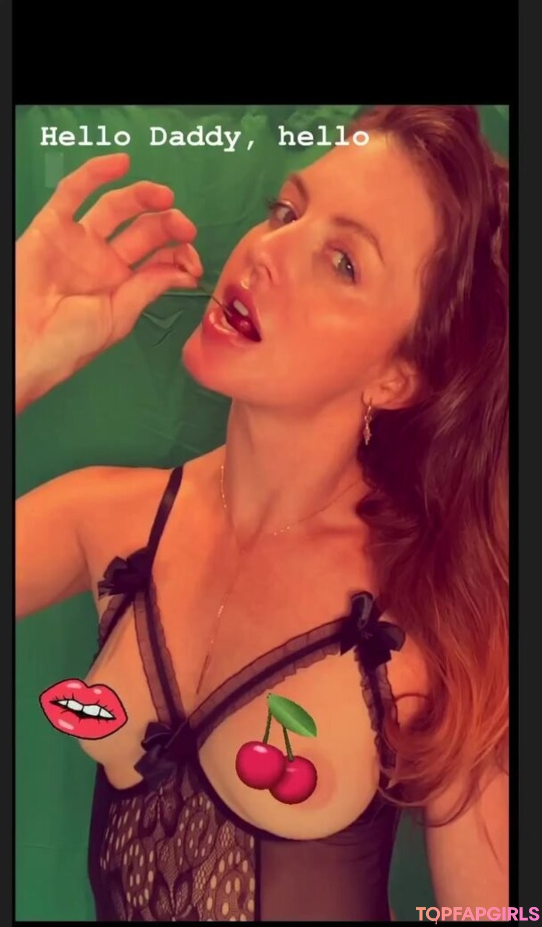 Photo nue de fuite OnlyFans de Gingrbreadginny #3 Photo nue de fuite OnlyFans de Gingrbreadginny #3