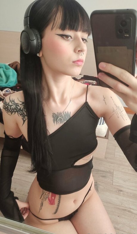 Nefer_titi_xxx