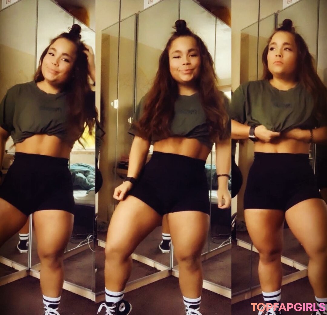Photo nue de fuite OnlyFans de Shannon Dacombe #50 Photo nue de fuite OnlyFans de Shannon Dacombe #50