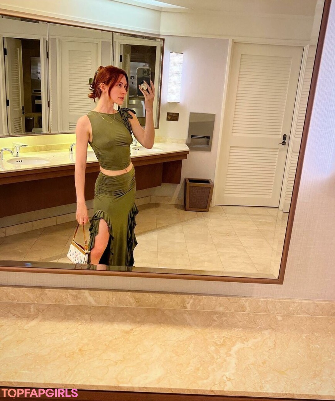 Photo nue de fuite OnlyFans de Jessie Flowers #6 Photo nue de fuite OnlyFans de Jessie Flowers #6