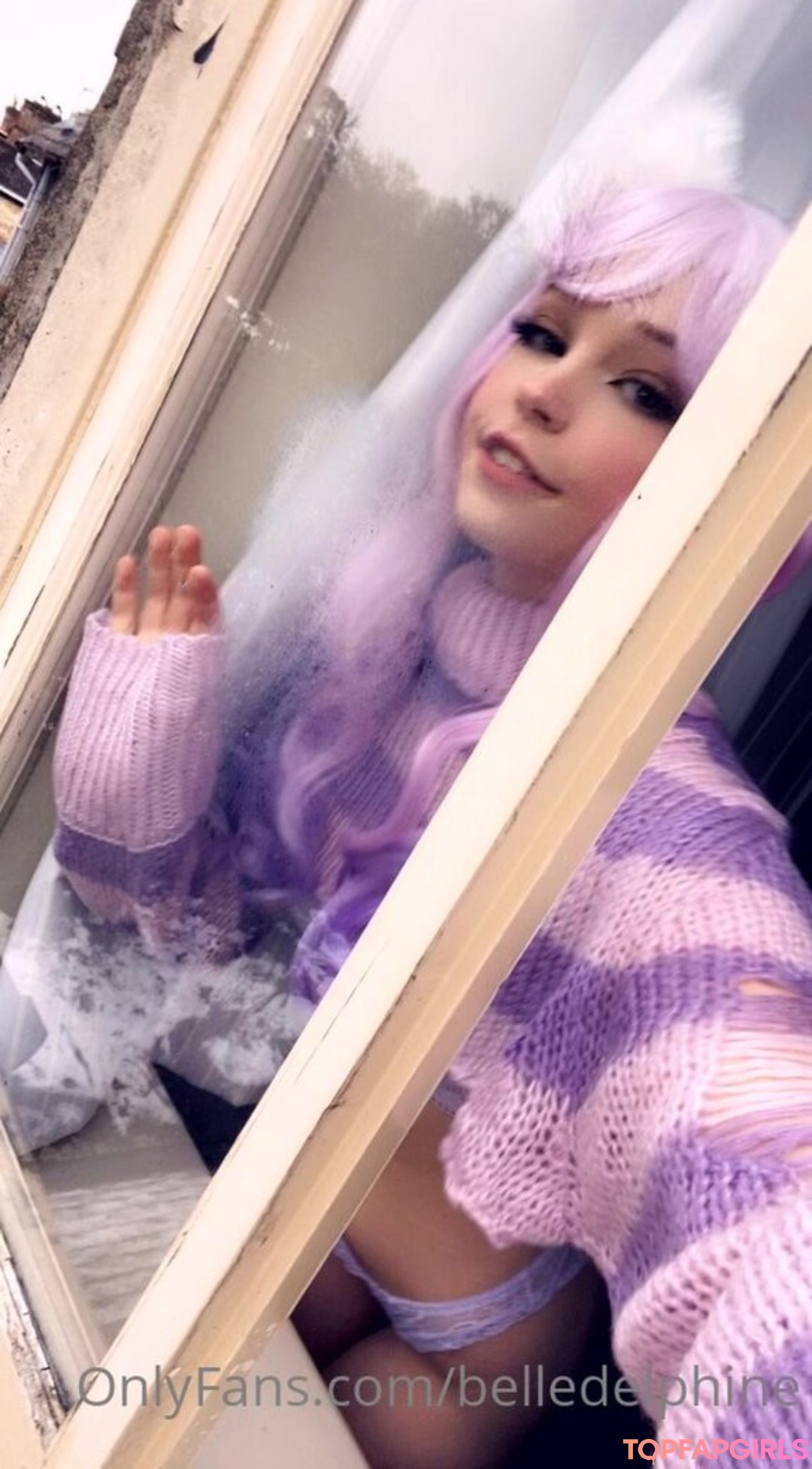 Photo nue de fuite OnlyFans de Belledelphine #5 Photo nue de fuite OnlyFans de Belledelphine #5