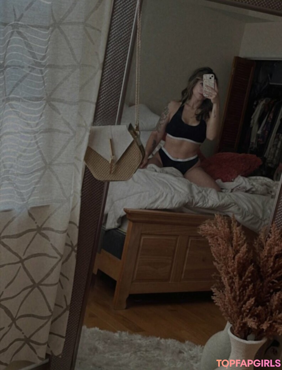 Photo nue de fuite OnlyFans de Curiositykilledkay #3 Photo nue de fuite OnlyFans de Curiositykilledkay #3