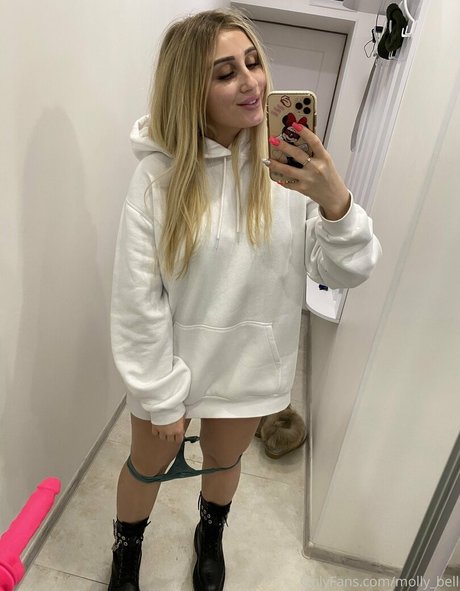 Molly_bell