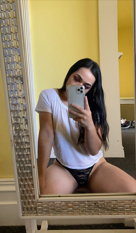Photo nue de fuite OnlyFans de Ariquxeen