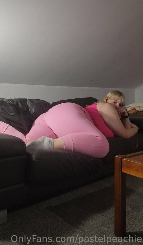 Pastelpeachie