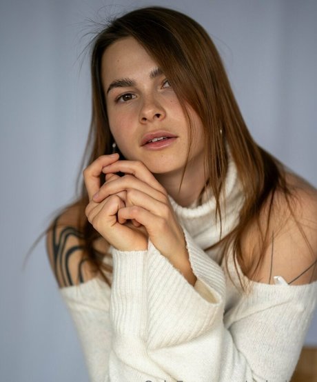Poly_luna